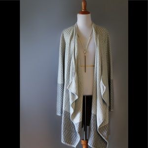 Gorgeous Sweater / Crepe Drape Blazer